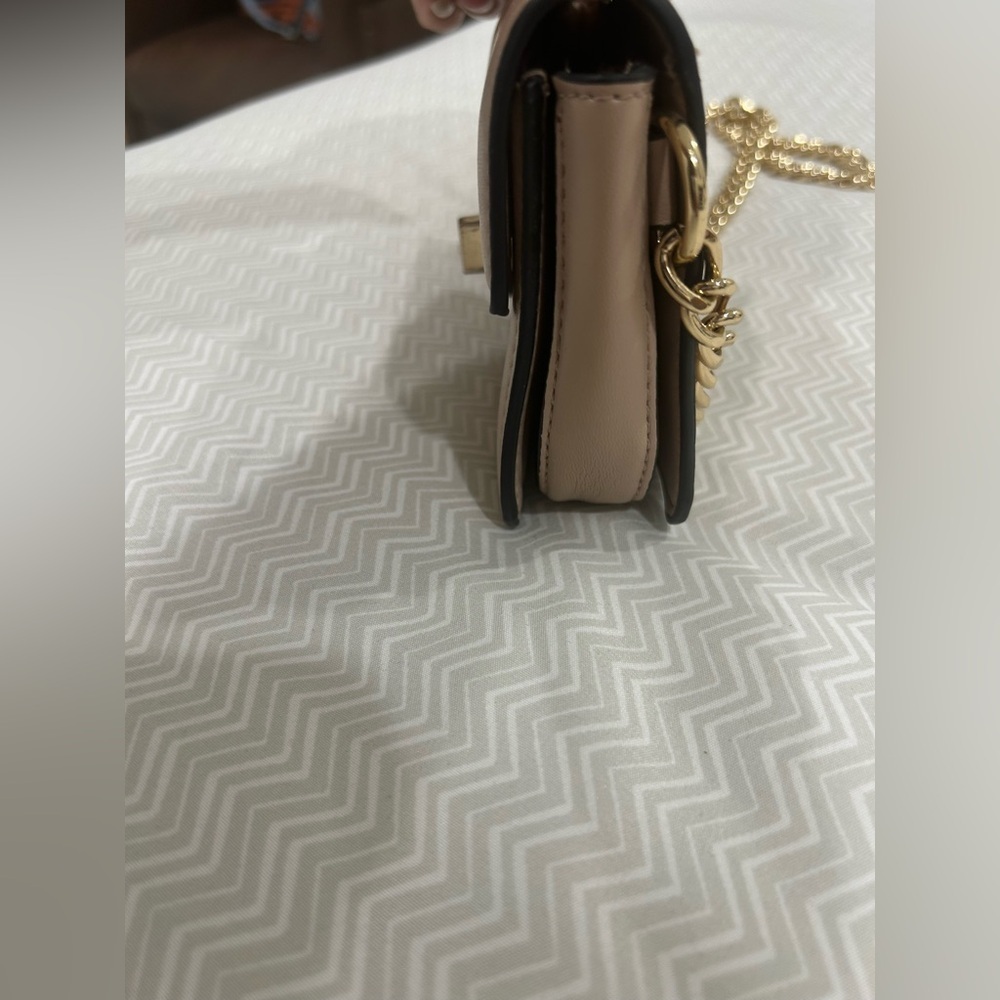 H&M Chain Shoulder Bag - Picture 7 of 9